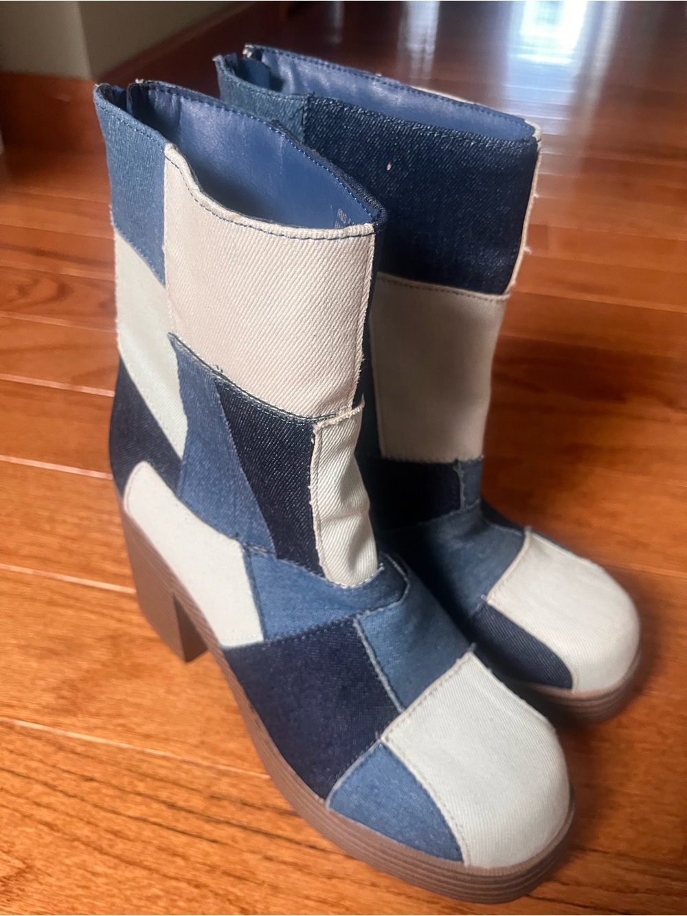 Patchwork boots mixed blue colors New! Size 8